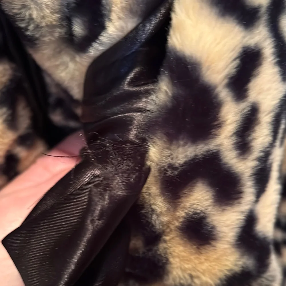 Leopard Print Faux Fur Jacket - Picture 5 of 5